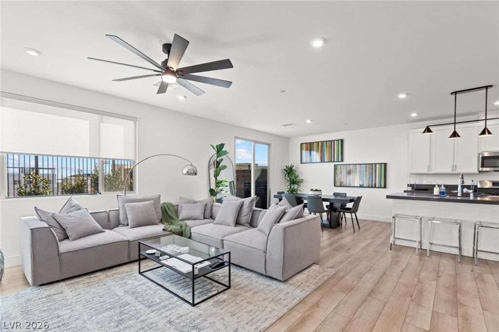 692 Echelon Street, Las Vegas, NV 89138 Main Photo
