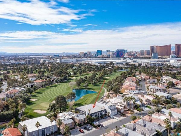 915 Vegas Valley Drive , Unit 4, Las Vegas, NV 89109