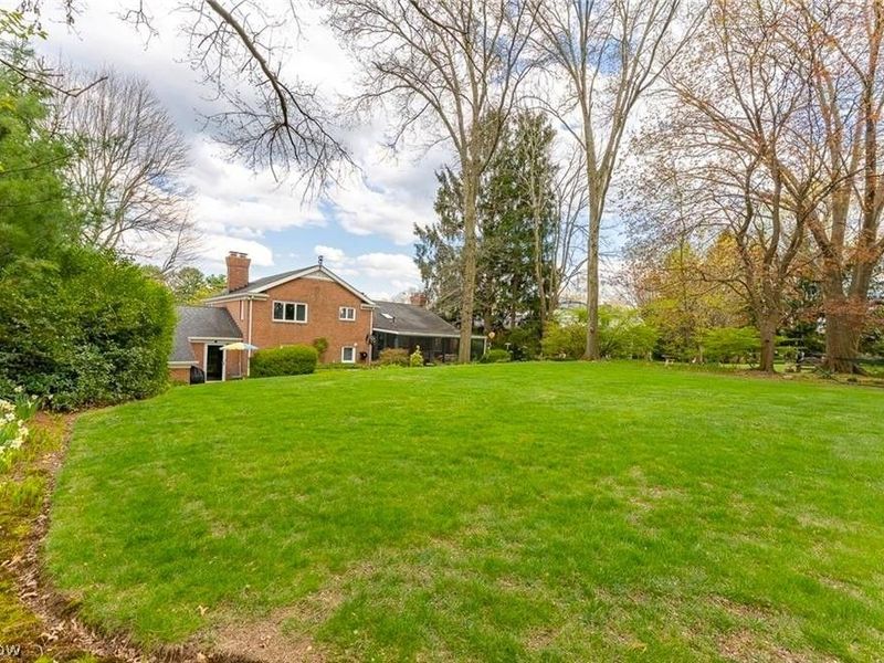 4605 Frazer Avenue NW, Canton, OH 44709 Photo 5