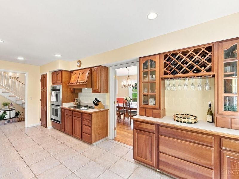 1163 Gleneagles Court, Delhi Twp, OH 45233 Photo 11