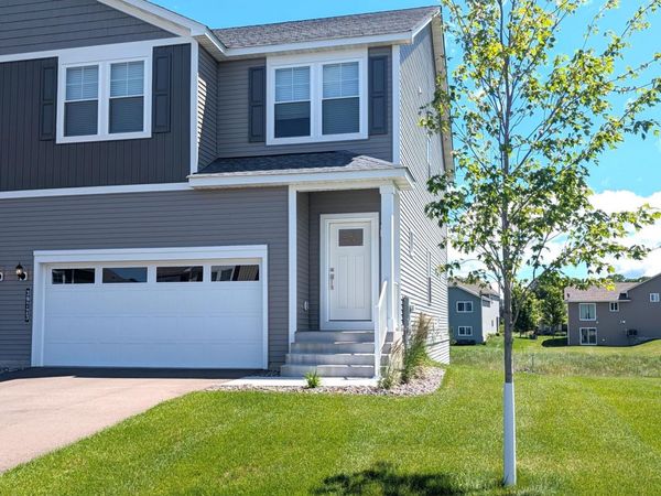 39723 Fallbrook Avenue , North Branch, MN 55056