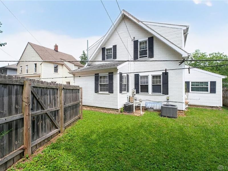 1225 Glenmore Drive, Springfield, OH 45503 Photo 4