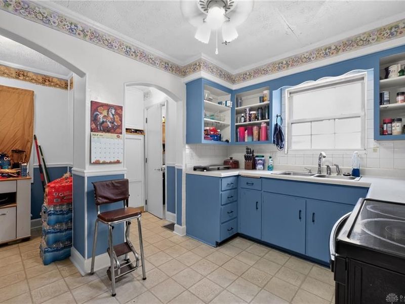 1225 Glenmore Drive, Springfield, OH 45503 Photo 9