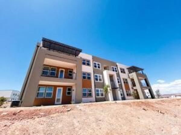 5599 S CARNELIAN PKWY S, Unit 607, St. George, UT 84790