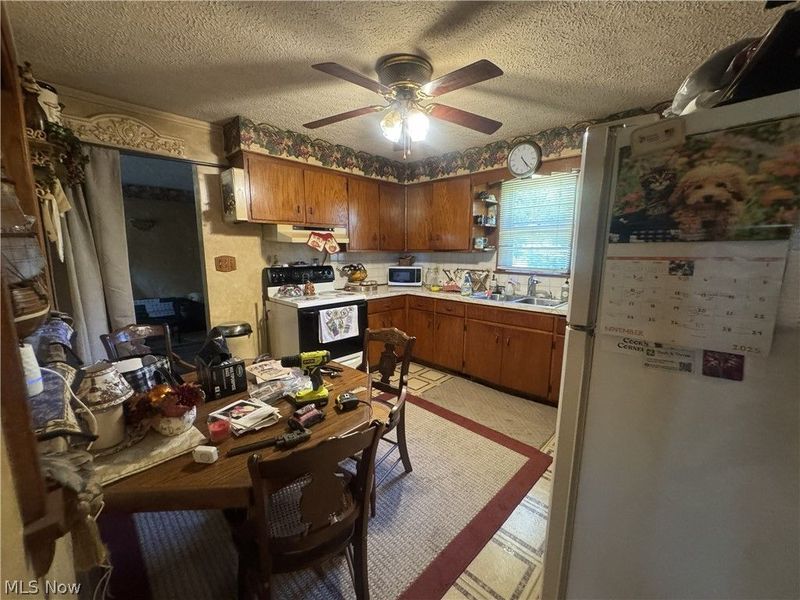 5724 Arrel Road, Lowellville, OH 44436 Photo 13