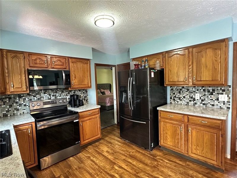 2462 Candlewood Drive, Avon, OH 44011 Photo 21