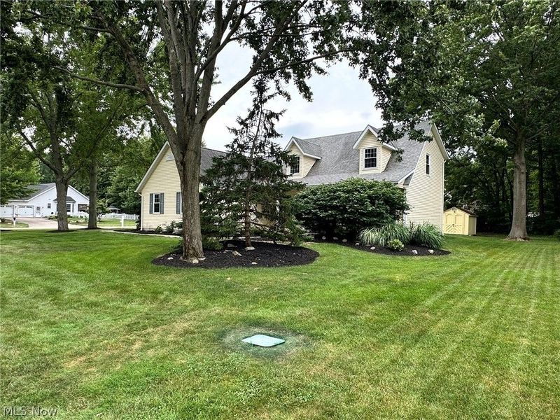 2462 Candlewood Drive, Avon, OH 44011 Photo 3