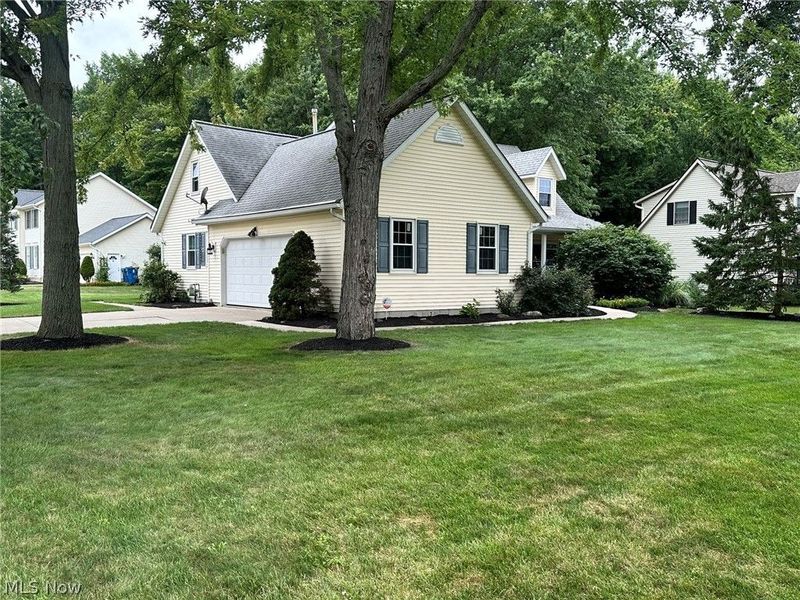 2462 Candlewood Drive, Avon, OH 44011 Photo 5