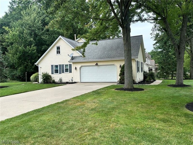 2462 Candlewood Drive, Avon, OH 44011 Photo 6