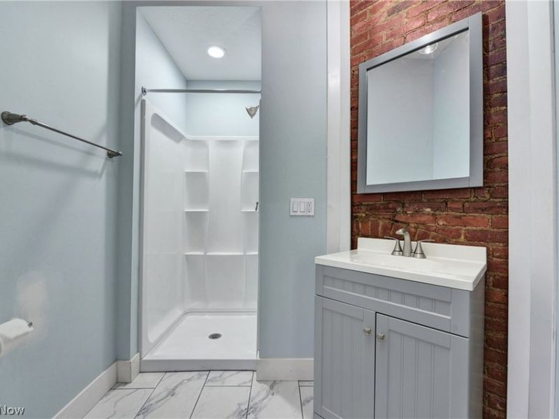 6014 Franklin Boulevard, Unit 1, Cleveland, OH 44102 Photo 15
