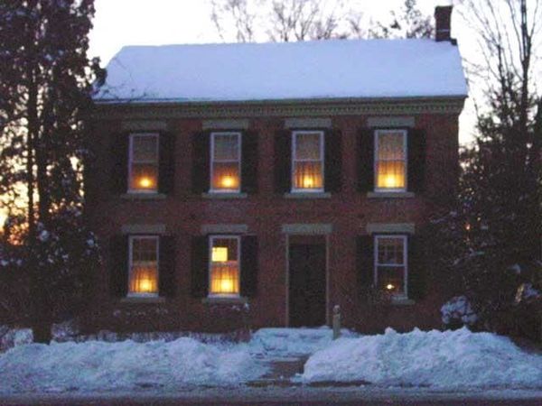 30 N Stephenson Street, Cedarville, IL 61013