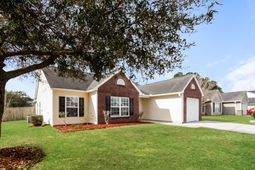 98 Dovetail Circle photo 4