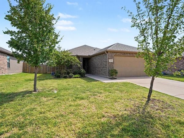 1425 Waverley Drive, Greenville, TX 75402