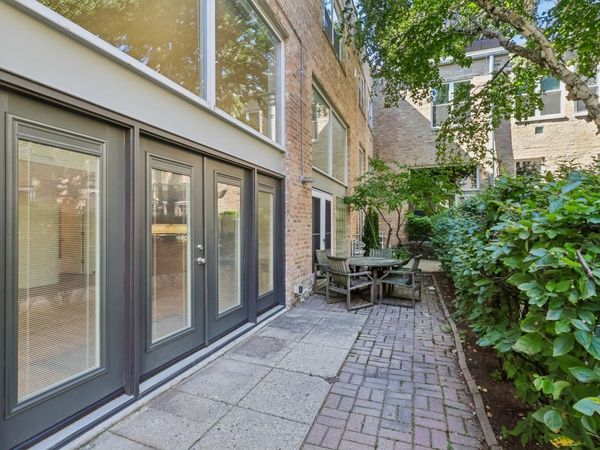 1133 W CORNELIA Avenue , Unit B, Chicago, IL 60657