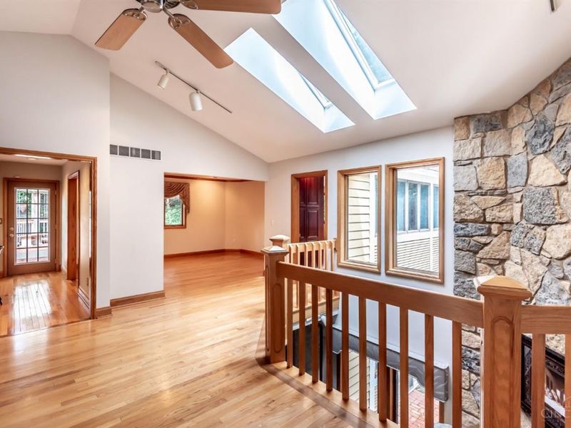 180 Eleanor Drive, Springboro, OH 45066 Photo 5