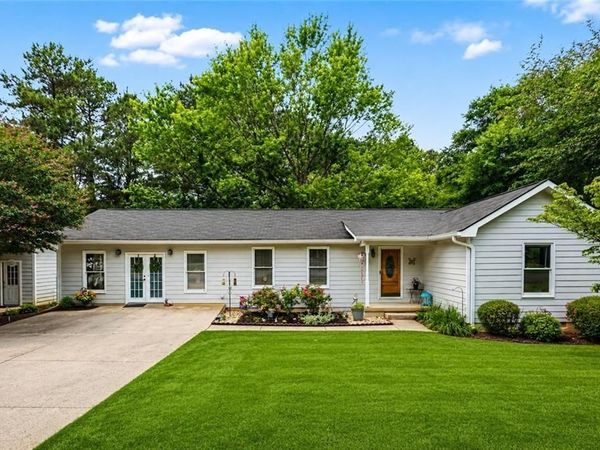 6 Bluebird Lane, Tallapoosa, GA 30176