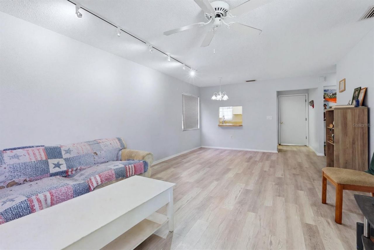 5063 Village Gardens Drive, Unit 9, Sarasota, FL 34234 Photo