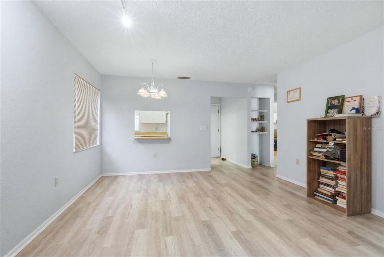 5063 Village Gardens Drive, Unit 9, Sarasota, FL 34234 Photo