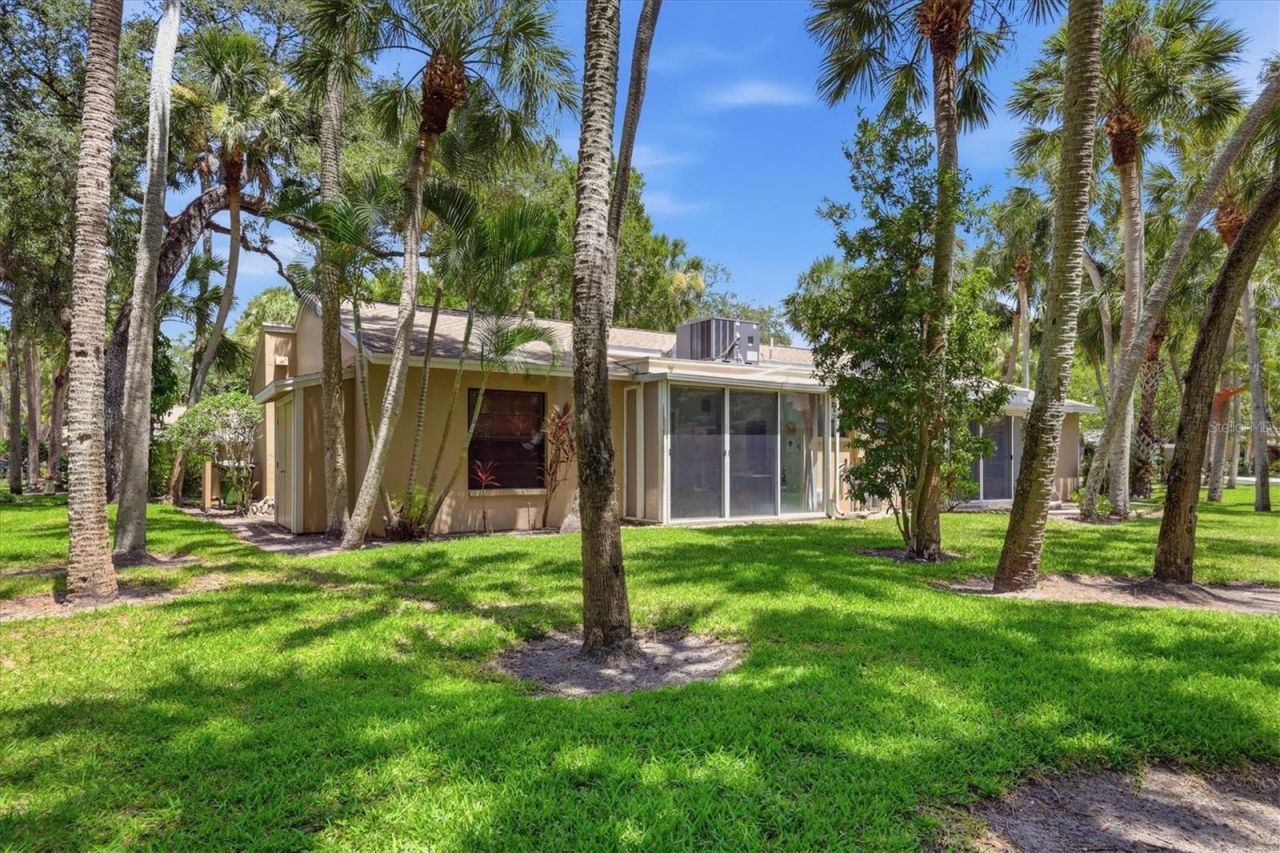 5063 Village Gardens Drive, Unit 9, Sarasota, FL 34234 Photo