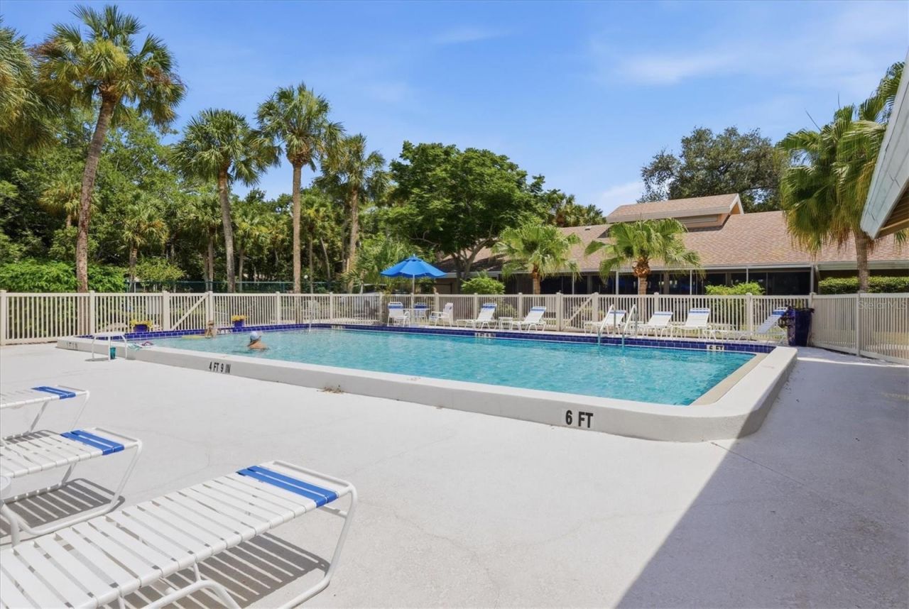 5063 Village Gardens Drive, Unit 9, Sarasota, FL 34234 Photo