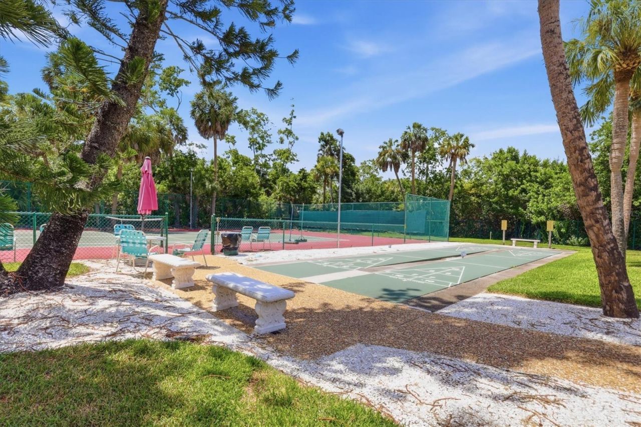 5063 Village Gardens Drive, Unit 9, Sarasota, FL 34234 Photo