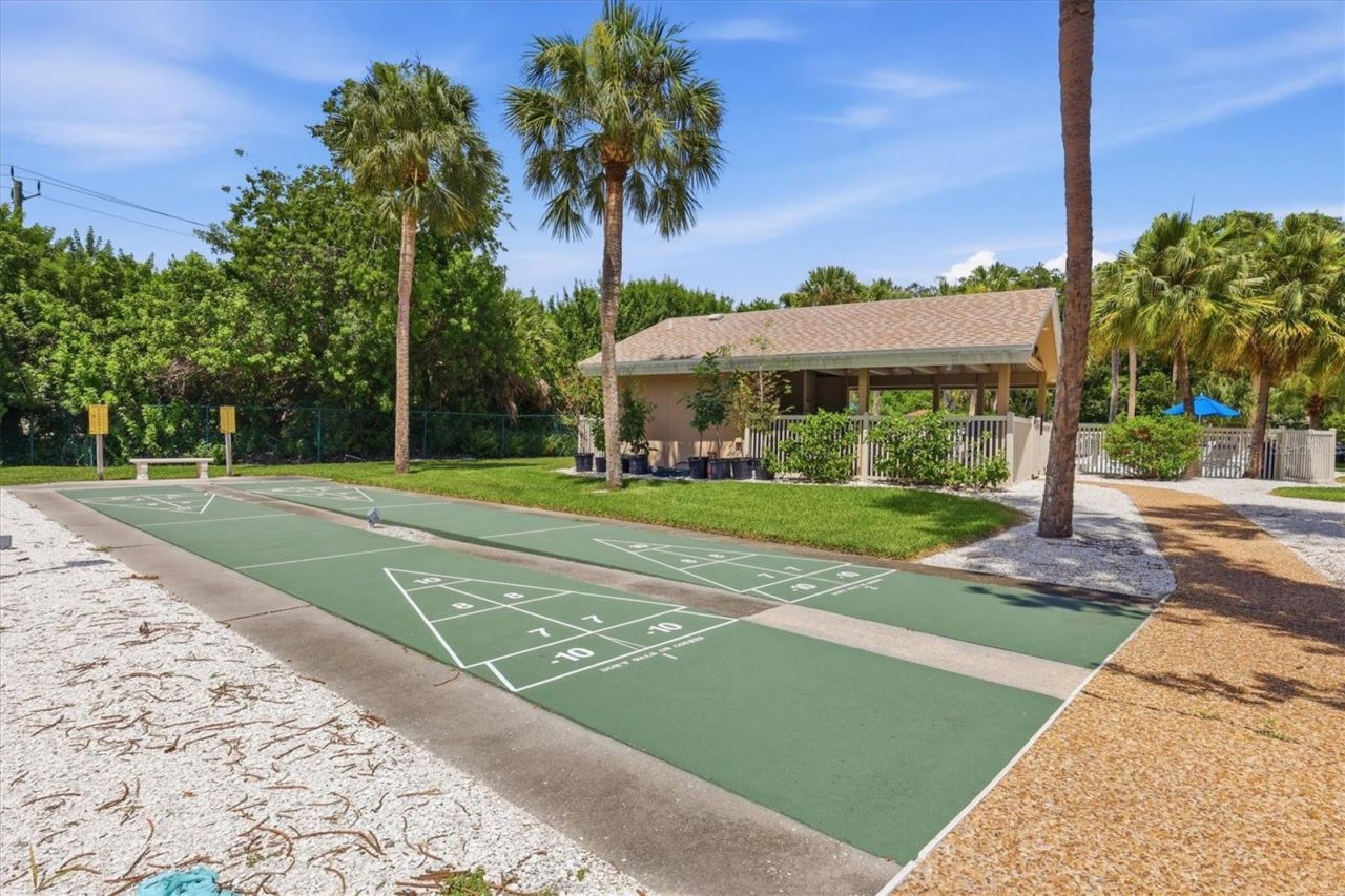5063 Village Gardens Drive, Unit 9, Sarasota, FL 34234 Photo