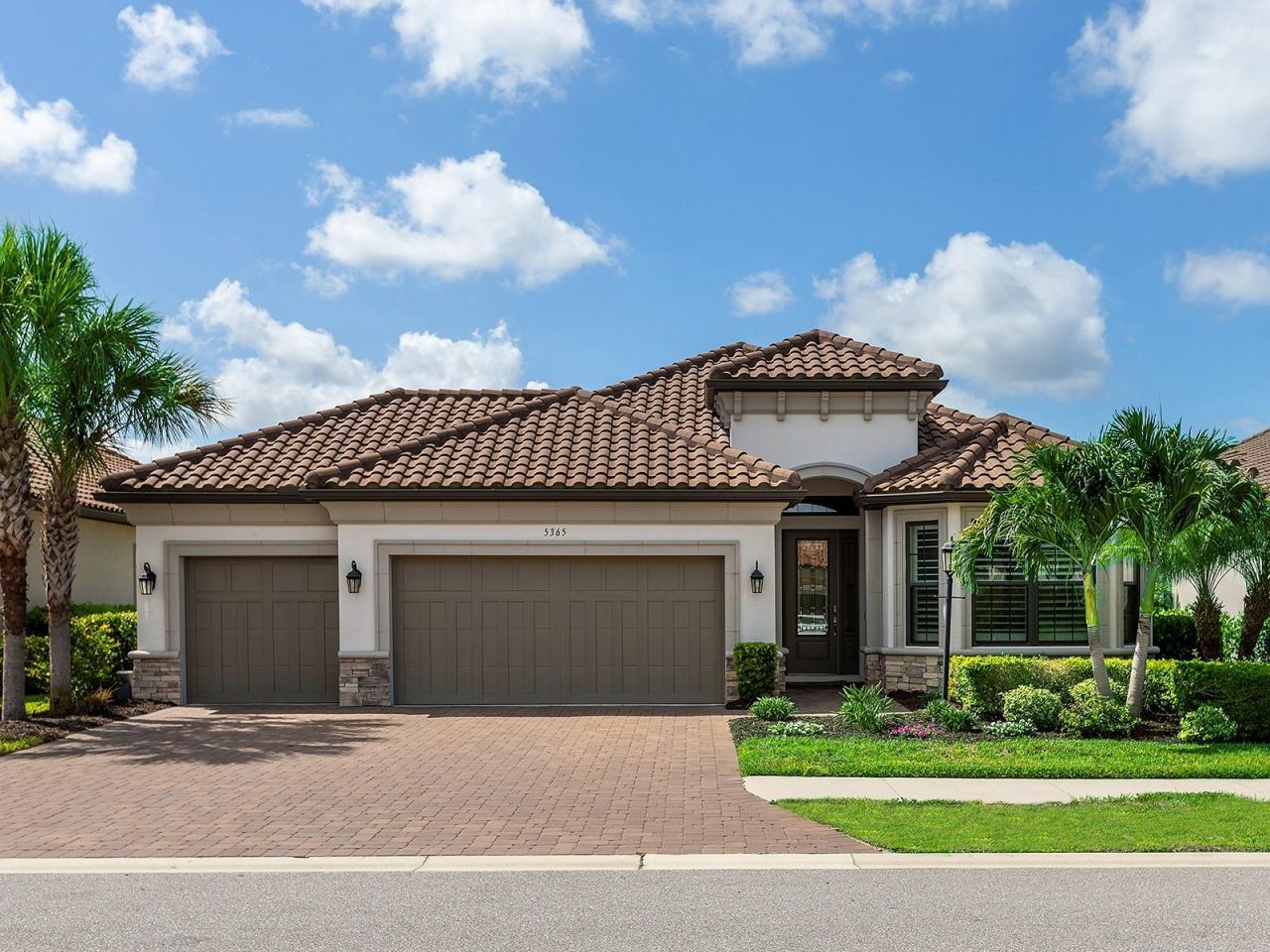 5365 Salcano Street, Sarasota, FL 34238 Photo