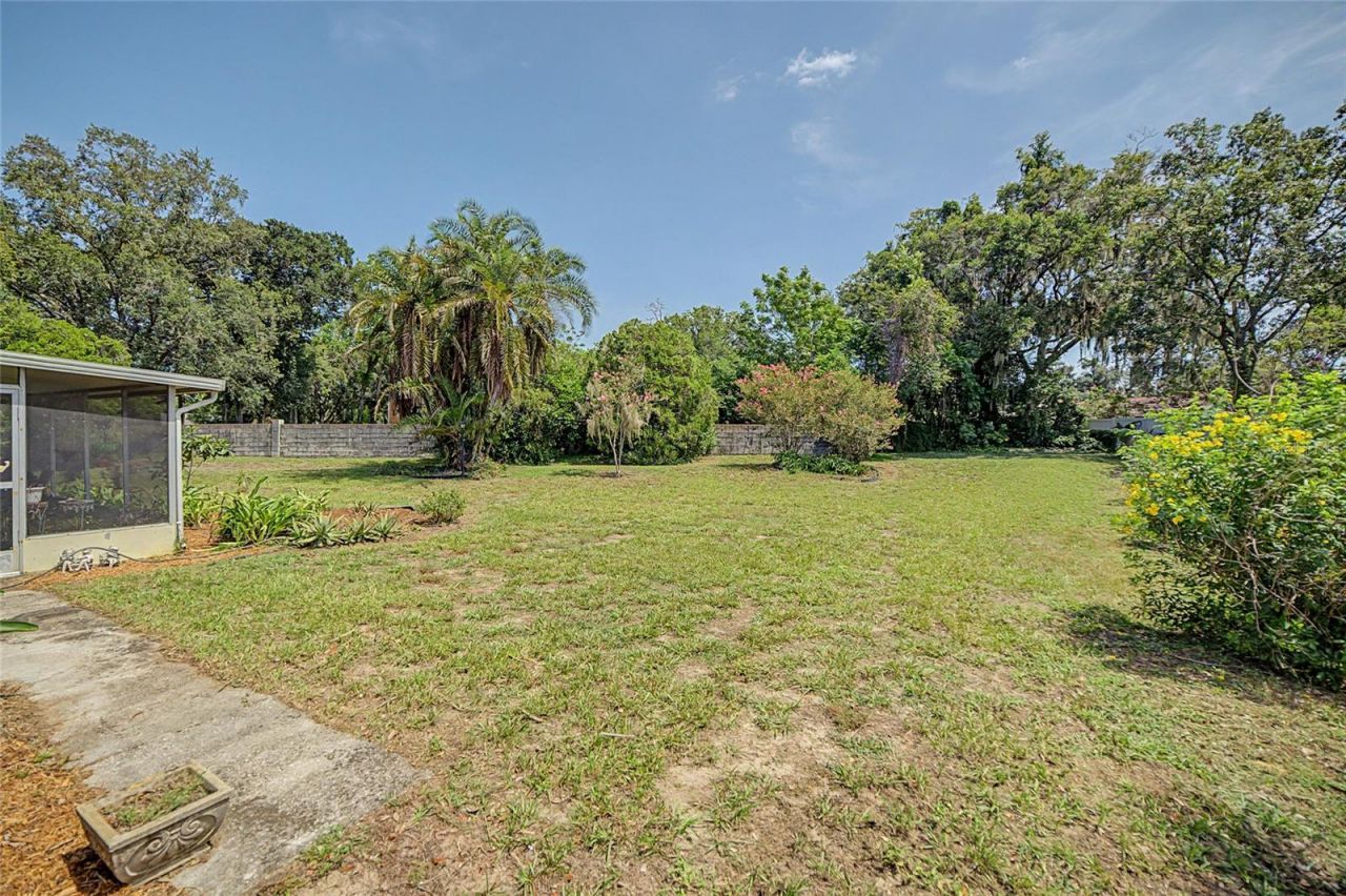 612 Barkfield Loop, Brandon, FL 33511 Photo