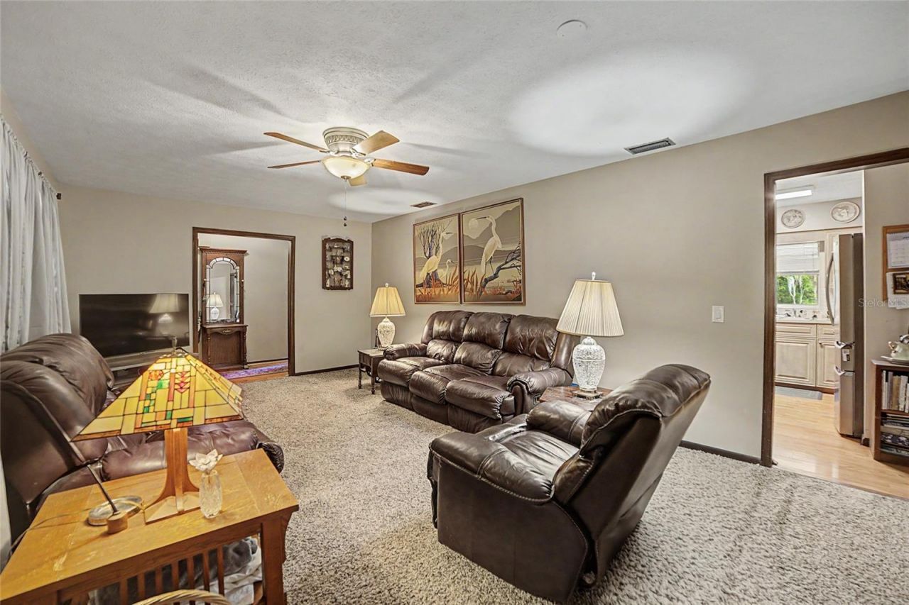 612 Barkfield Loop, Brandon, FL 33511 Photo