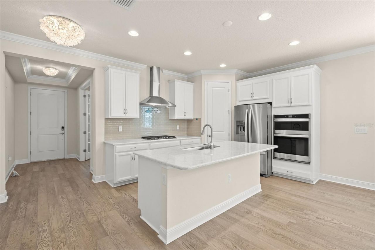 5690 Long Shore Loop, Sarasota, FL 34238 Photo