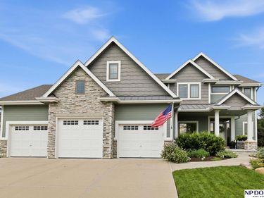 10103 S 125 Street, Papillion, NE 68046