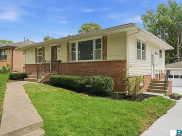 840 S 45th Street, Lincoln, NE 68510
