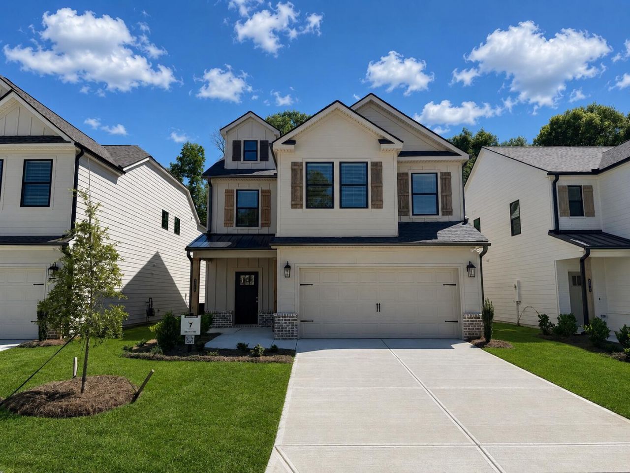 9283 Alban Chase Drive, Unit 32, Ooltewah, TN 37363 Main Photo