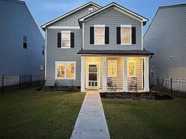 64 Hargrave Avenue, Bethlehem, GA 30620