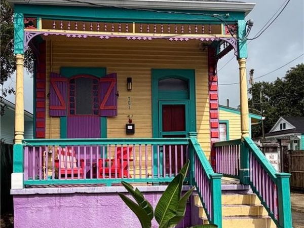 703 LOUISA Street , New Orleans, LA 70117