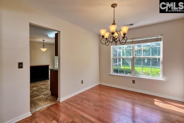 82 Deertrot Court  Photo 16
