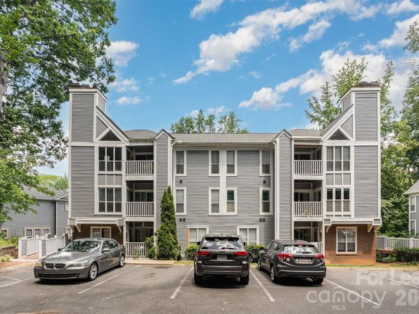 2516 Cranbrook Lane, Unit 9, Charlotte, NC 28207