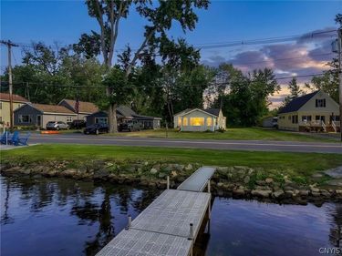 6052 Muskrat Bay Road, Brewerton, NY 13029