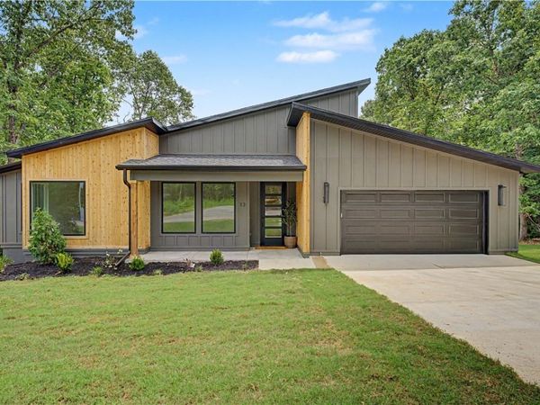 13 Kinloch Drive , Bella Vista, AR 72715
