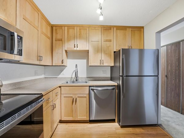 1855 Silver Bell Road, Unit 119, Eagan, MN 55122