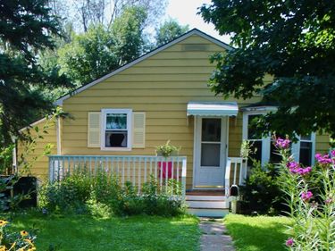 319 W Douglas Avenue, Fergus Falls, MN 56537
