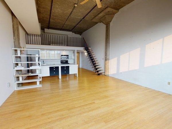 156 Porter St, Unit 350, Boston, MA 02128
