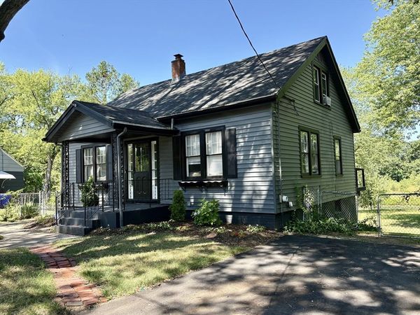 110 Darling Street, Springfield, MA 01151