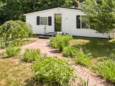 592 Abbot Hill Road, Wilton, NH 03086
