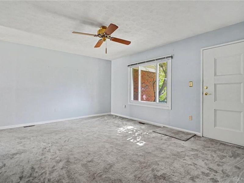 6820 Butler Warren Road, Mason, OH 45040 Photo 3