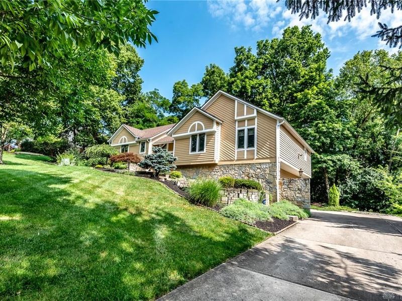 180 Eleanor Drive, Springboro, OH 45066 Photo 2