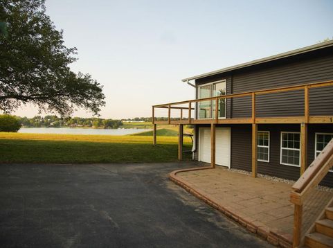 Main Photo