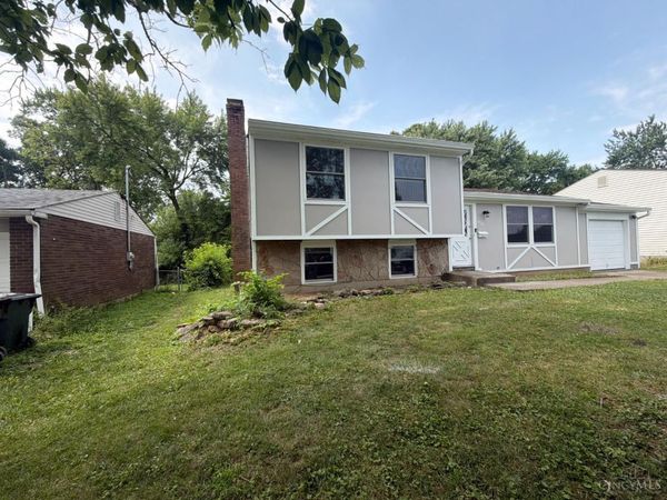 9929 Loralinda Drive, Cincinnati, OH 45251