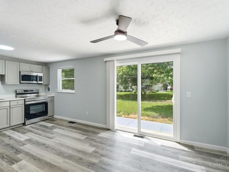 9929 Loralinda Drive, Colerain Township, OH 45251 Photo 10