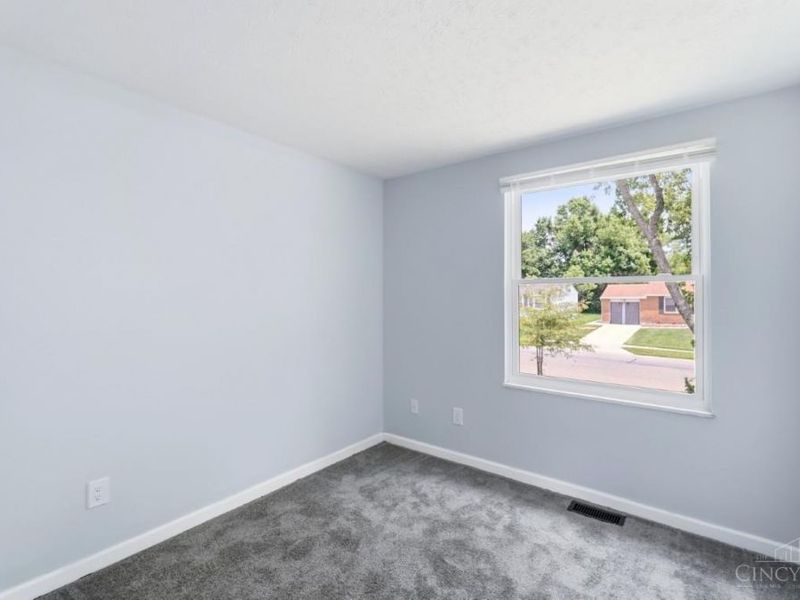 9929 Loralinda Drive, Colerain Township, OH 45251 Photo 28